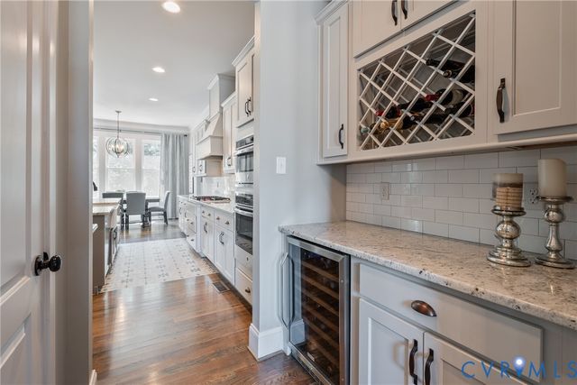 16407 Old Castle Rd, Midlothian, VA 23112