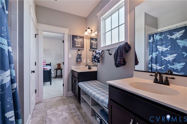 16407 Old Castle Rd, Midlothian, VA 23112