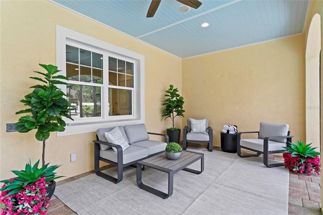 4115 W BARCELONA STREET, Tampa, FL 33629