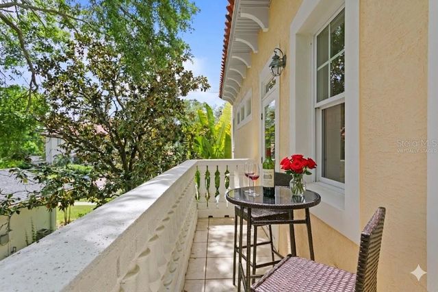 4115 W BARCELONA STREET, Tampa, FL 33629