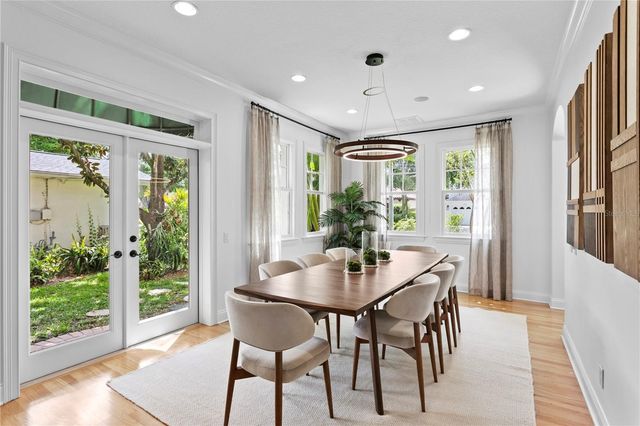 4115 W BARCELONA STREET, Tampa, FL 33629