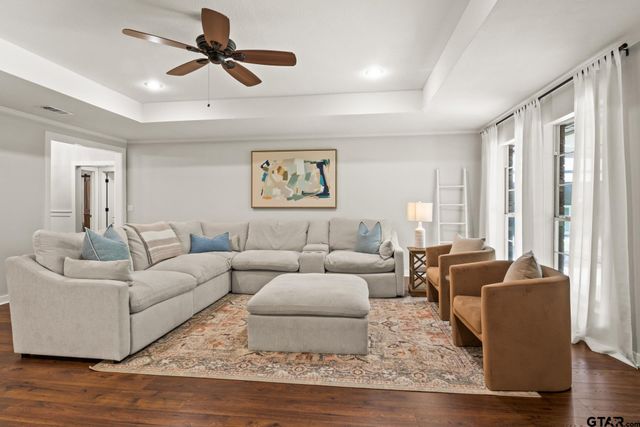 122 County Road 4226, Mt Pleasant, TX 75455