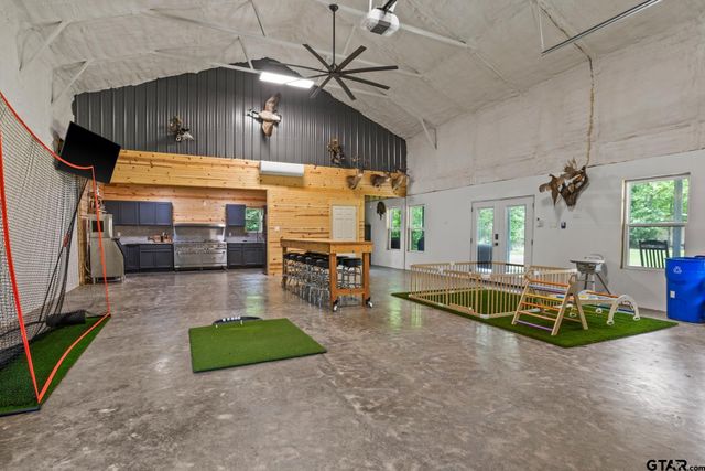 122 County Road 4226, Mt Pleasant, TX 75455