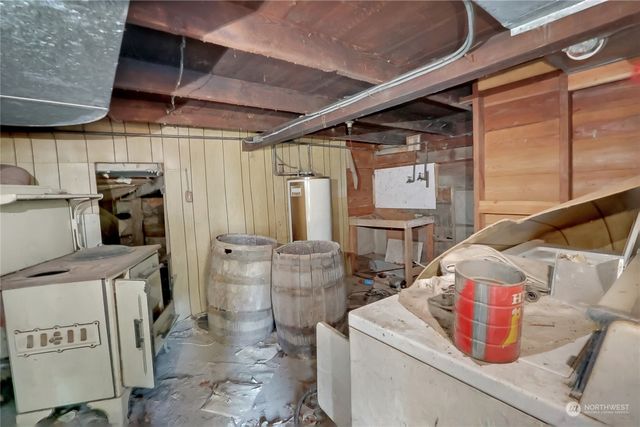 32910 5th Avenue, Black Diamond, WA 98010