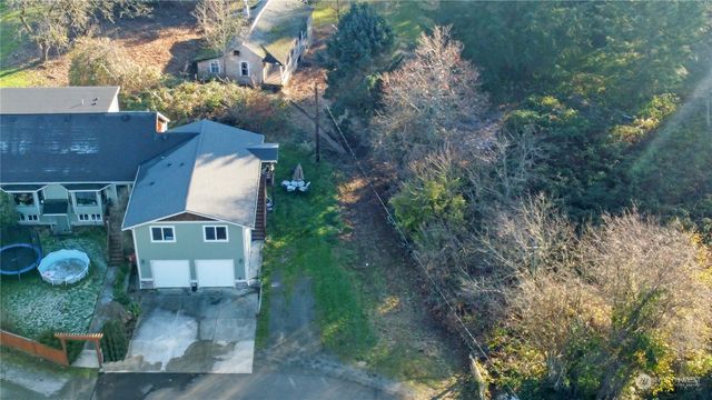 32910 5th Avenue, Black Diamond, WA 98010