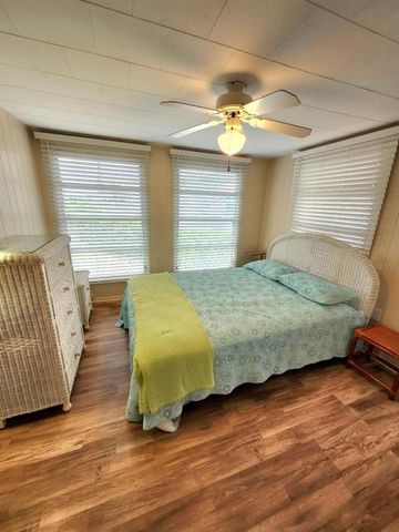 6522 MASSACHUSETTS STREET, Bradenton, FL 34207