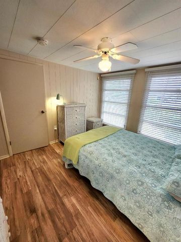 6522 MASSACHUSETTS STREET, Bradenton, FL 34207