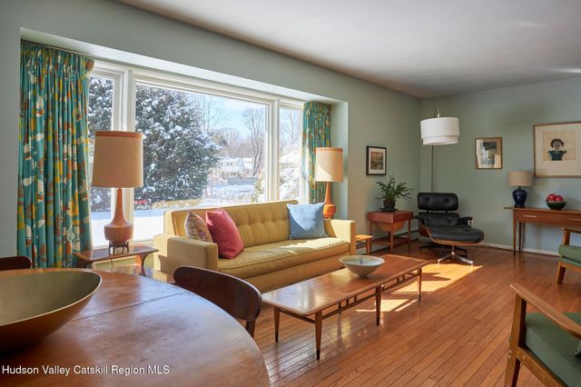 41 Trinity Place, Rhinebeck, NY 12572