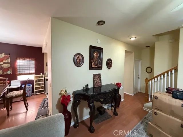 9300 Burnet 122, North Hills, CA 91343