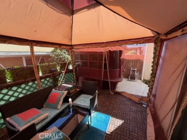 9300 Burnet 122, North Hills, CA 91343