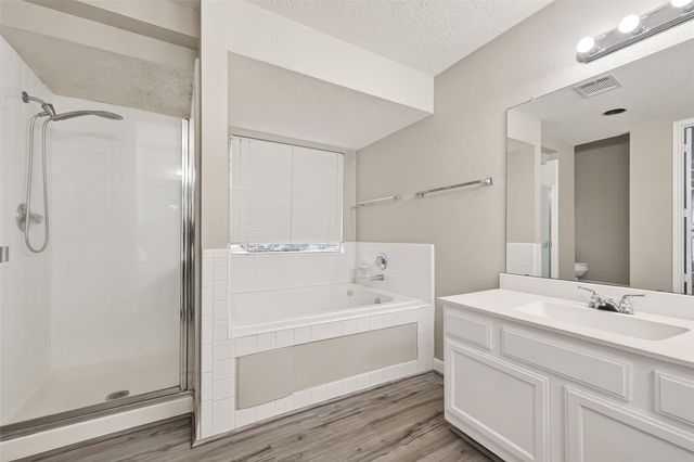 1343 Edenderry Lane, Sugar Land, TX 77459