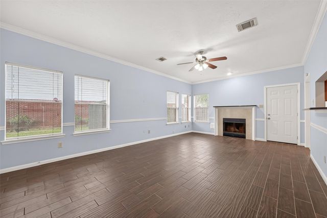 1343 Edenderry Lane, Sugar Land, TX 77459