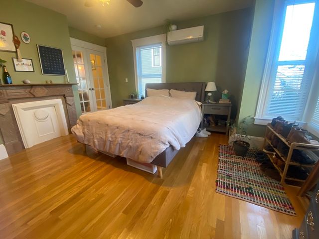 35 Pinckney Street 1, Somerville, MA 02145