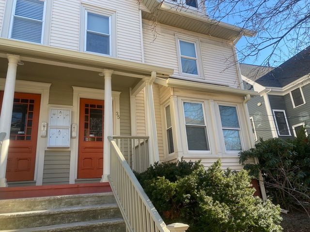 35 Pinckney Street 1, Somerville, MA 02145