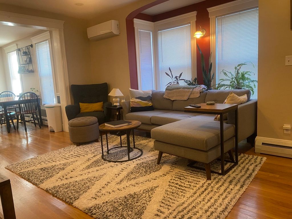 35 Pinckney Street 1, Somerville, MA 02145