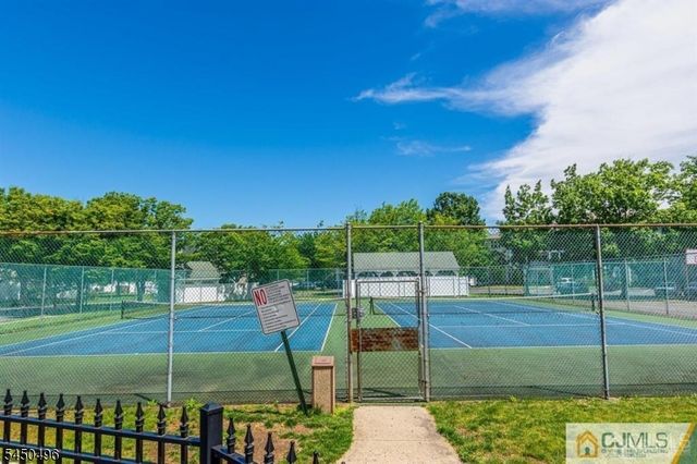 73 Goodwin Dr, North Brunswick Twp., NJ 08902