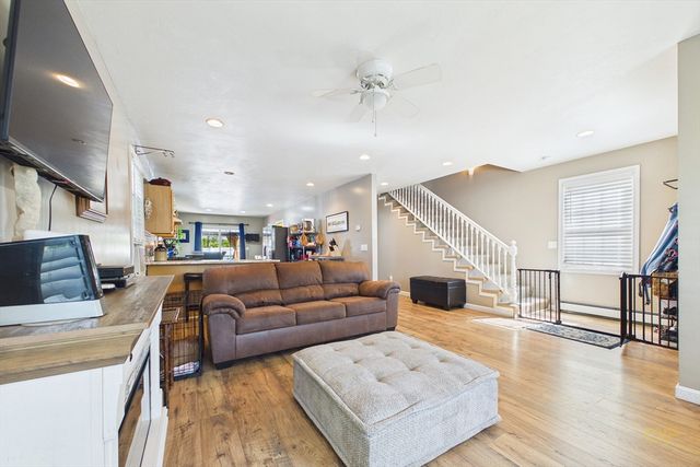 26 Briercliffe Rd, Fairhaven, MA 02719