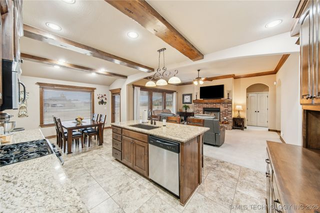 14419 N 66th East Avenue, Collinsville, OK 74021