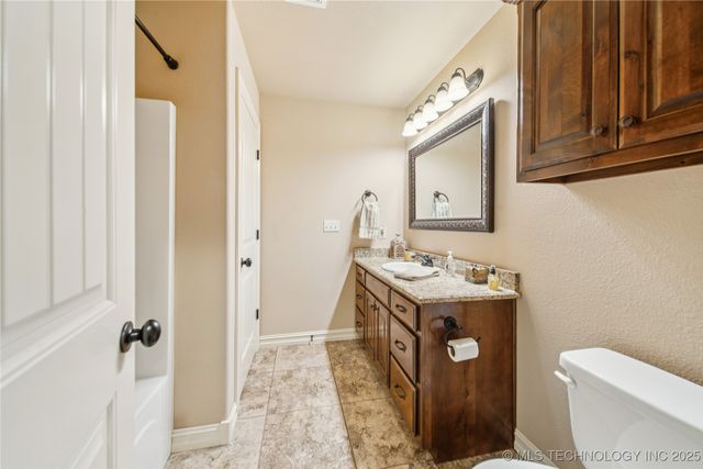 14419 N 66th East Avenue, Collinsville, OK 74021