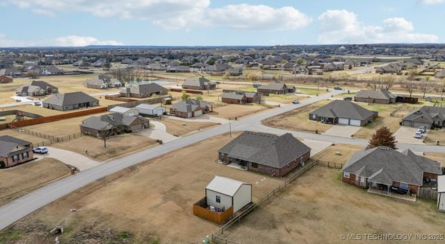 14419 N 66th East Avenue, Collinsville, OK 74021