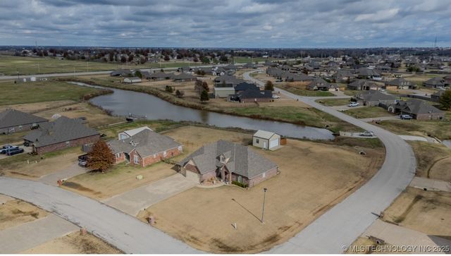 14419 N 66th East Avenue, Collinsville, OK 74021