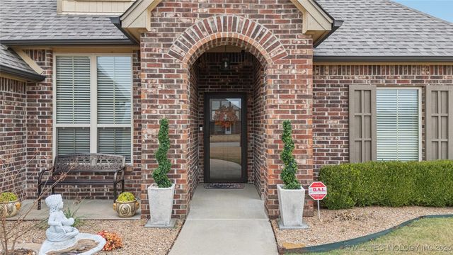 14419 N 66th East Avenue, Collinsville, OK 74021