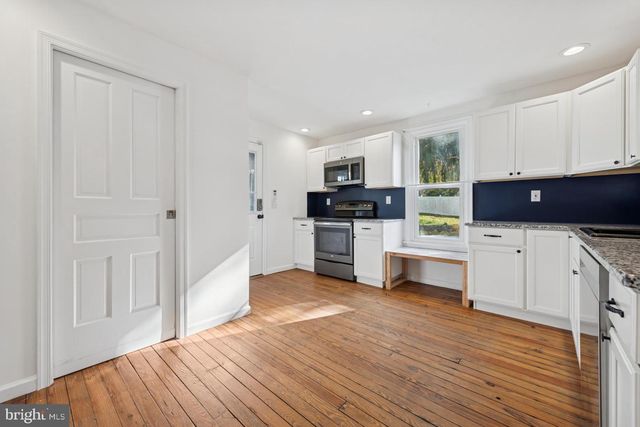 92 EMBREEVILLE RD, Downingtown, PA 19335