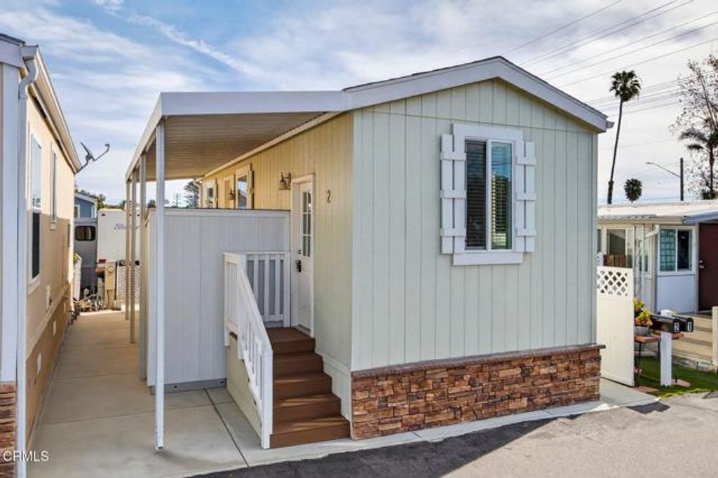 3975 Telegraph Road 2, Ventura, CA 93003