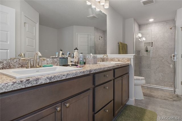 5139 Jenson Avenue, Spring Hill, FL 34608