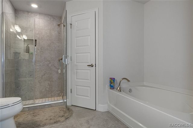5139 Jenson Avenue, Spring Hill, FL 34608