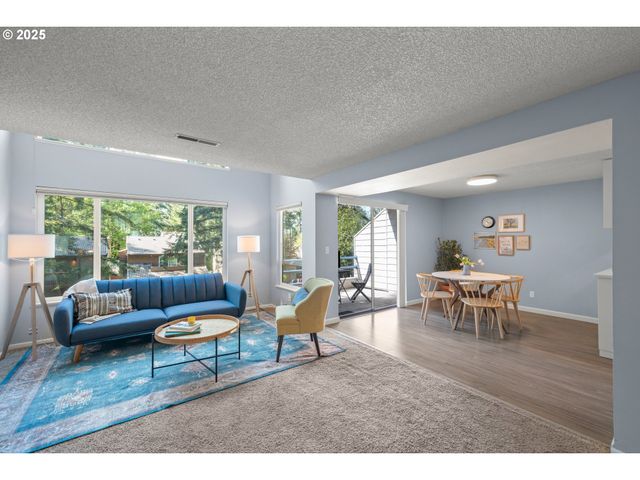 225 CERVANTES Cir, Lake Oswego, OR 97035