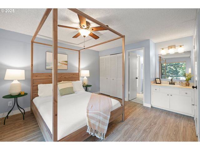 225 CERVANTES Cir, Lake Oswego, OR 97035