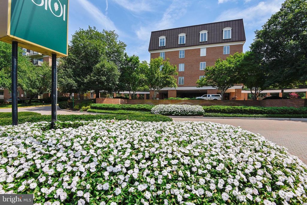 8101 CONNECTICUT AVE #S307, Chevy Chase, MD 20815