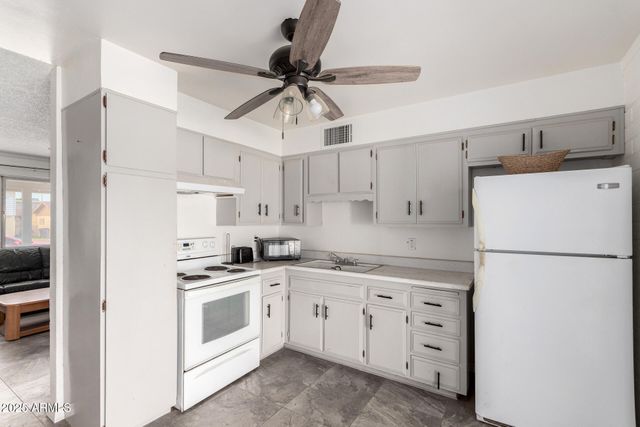 106 N 7TH Street, Avondale, AZ 85323