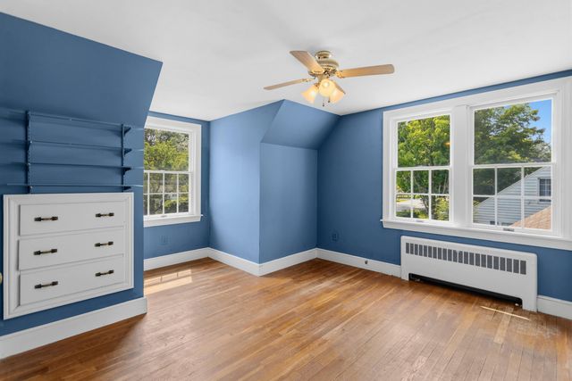6 Hartswood Road, Dover, NH 03820