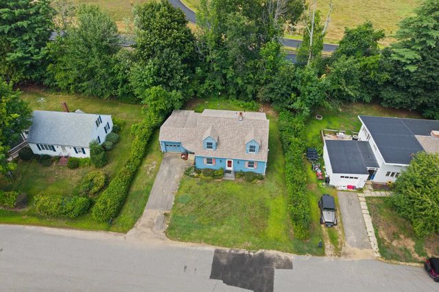 6 Hartswood Road, Dover, NH 03820