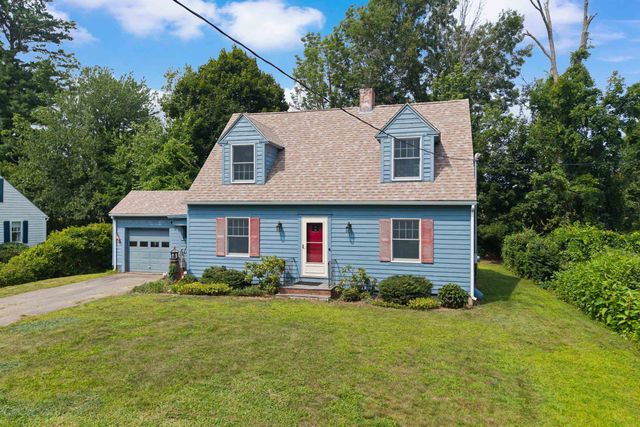 6 Hartswood Road, Dover, NH 03820