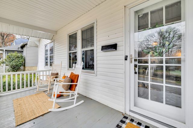 48 Woodbine Street, Waterbury, CT 06705