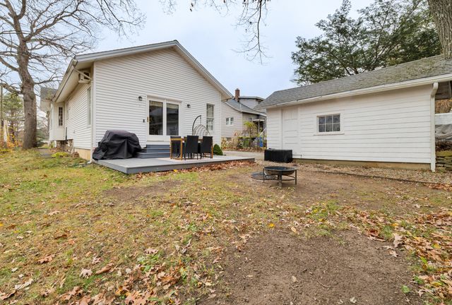 48 Woodbine Street, Waterbury, CT 06705