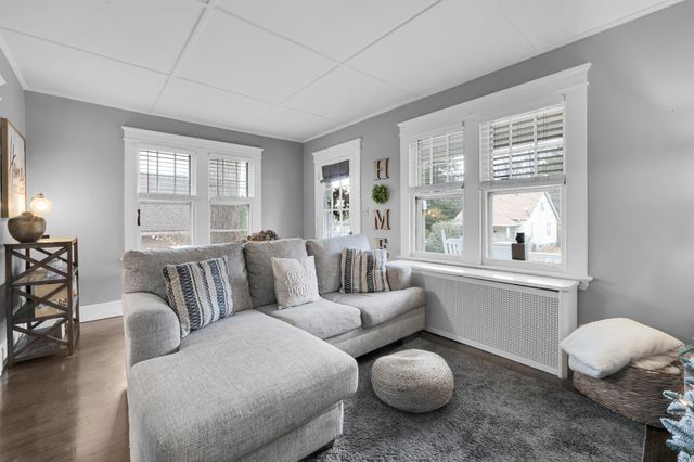 48 Woodbine Street, Waterbury, CT 06705