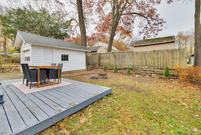 48 Woodbine Street, Waterbury, CT 06705