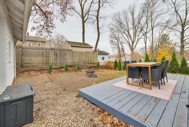 48 Woodbine Street, Waterbury, CT 06705