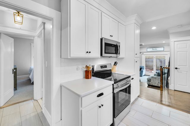 48 Woodbine Street, Waterbury, CT 06705