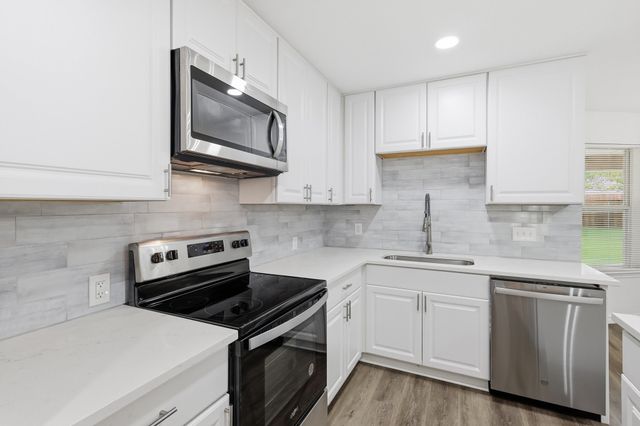 4500 French Lake Drive, Fort Worth, TX 76133