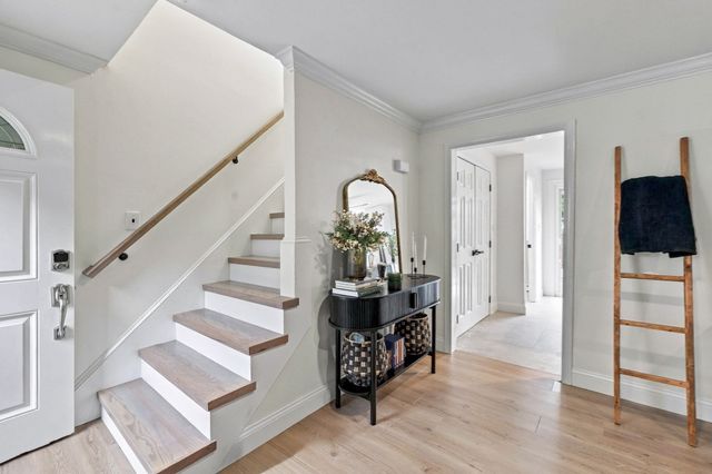 21 Orchard Ave B, Haverhill, MA 01830