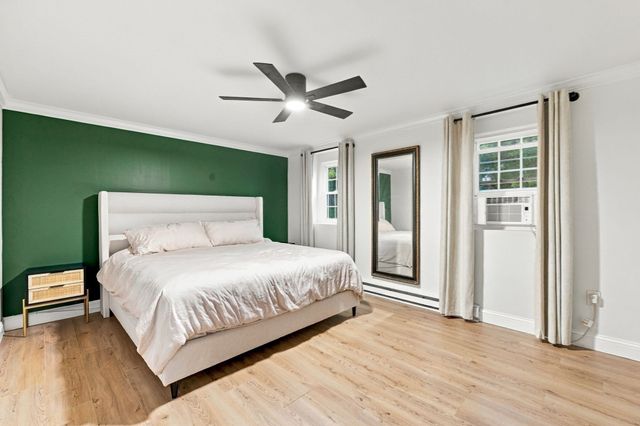 21 Orchard Ave B, Haverhill, MA 01830