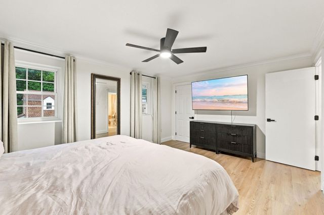 21 Orchard Ave B, Haverhill, MA 01830