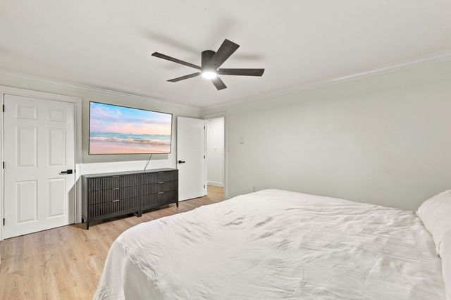21 Orchard Ave B, Haverhill, MA 01830