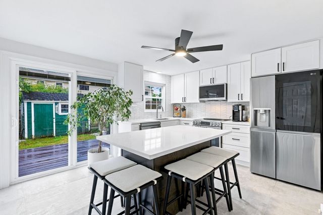21 Orchard Ave B, Haverhill, MA 01830