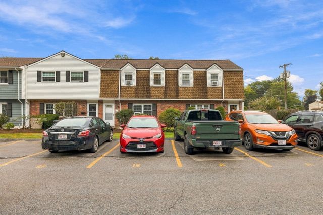 21 Orchard Ave B, Haverhill, MA 01830